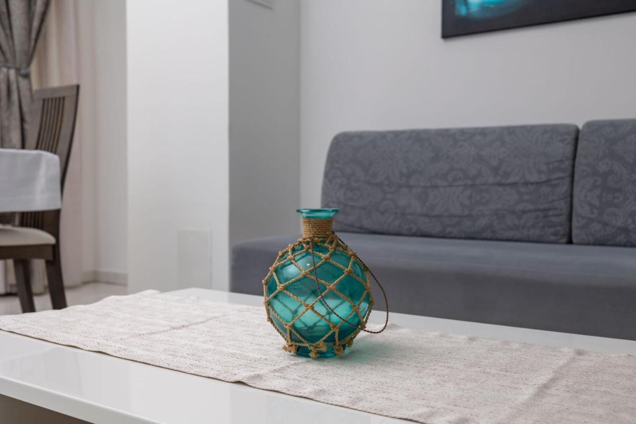 Apartments Lea Подстрана Экстерьер фото